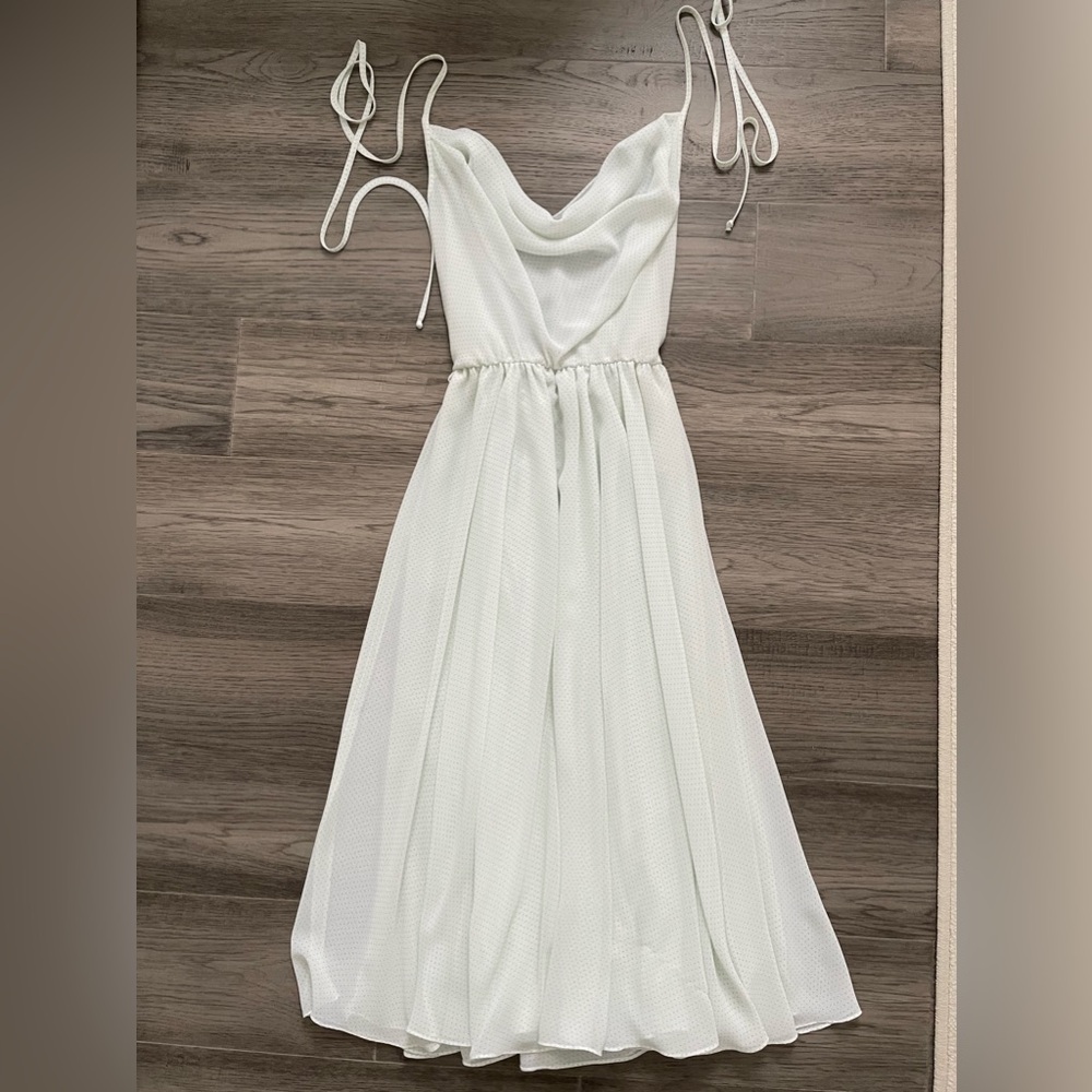 Beautiful cross back dress